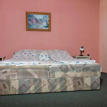 Familia Nyaralo 117 * Balatonmáriafürdő