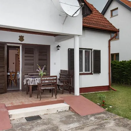 Familia 117 Balatonmáriafürdő