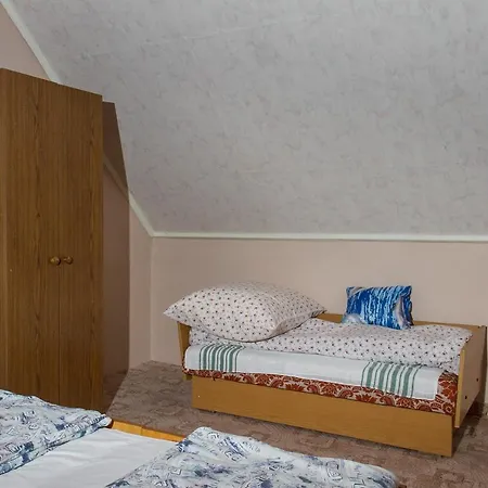 Familia Nyaralo 117 Holiday home Balatonmariafurdo